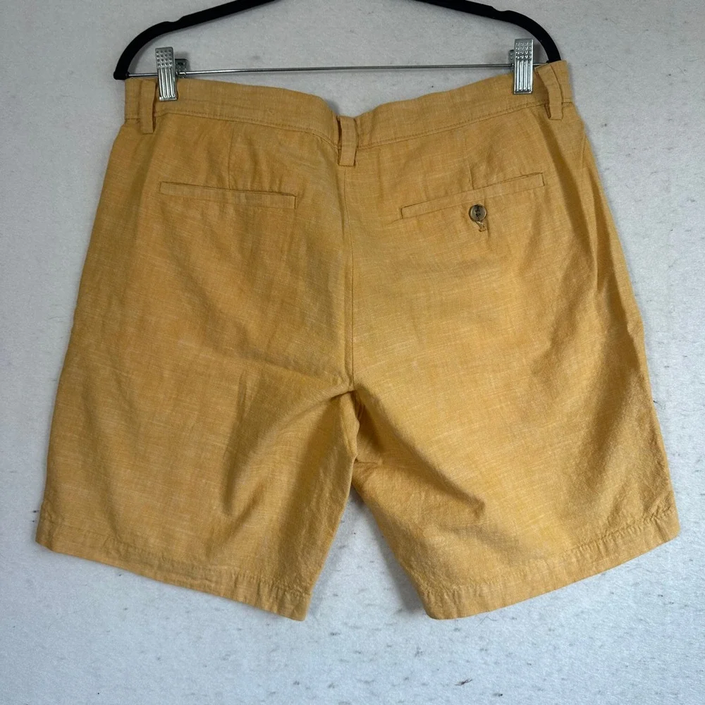 Banana Republic Mens Chambray Shorts Bundle 2 Pairs Yellow Pink Cotton Size 33